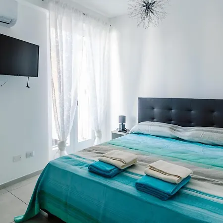 Le Isole Di Anita Λίπαρι