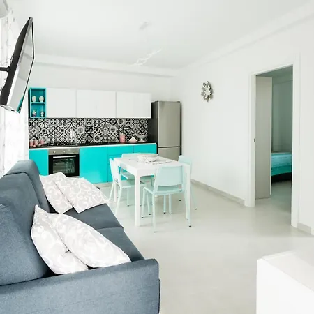 Le Isole Di Anita Lipari (Isola Lipari)