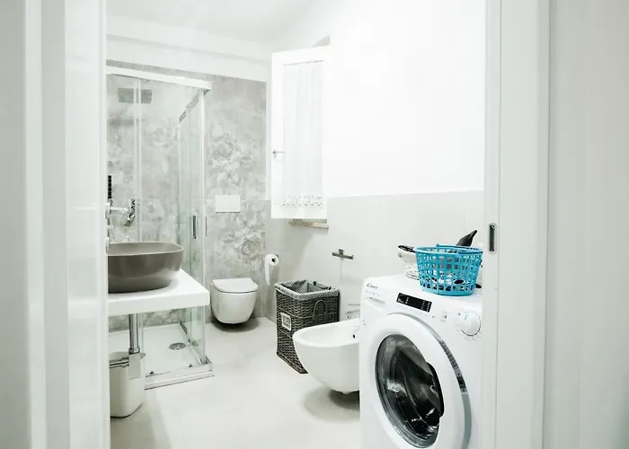 Le Isole Di Anita Λίπαρι