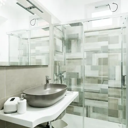 Le Isole Di Anita Lipari (Isola Lipari)